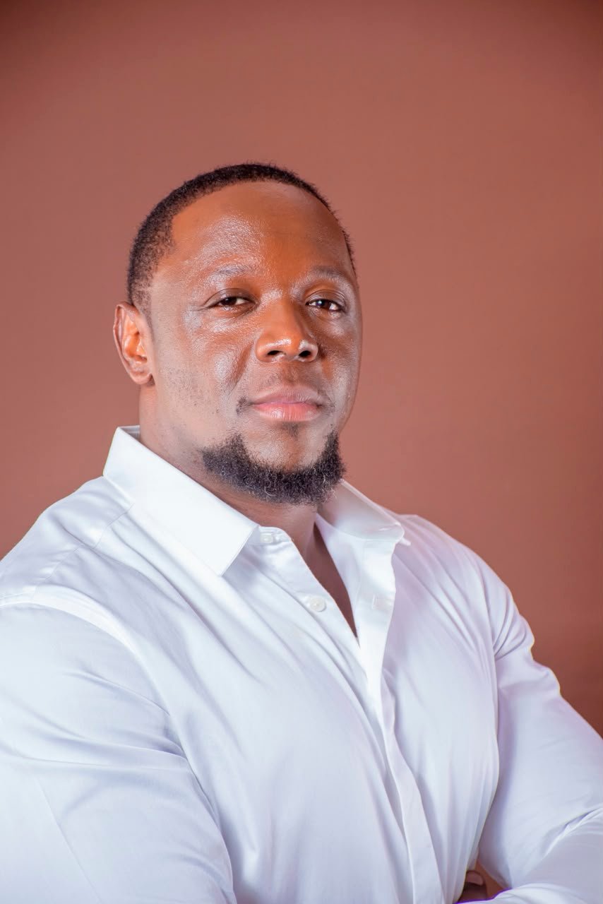Desiderio Chihuissa, CEO da DC Fragrance